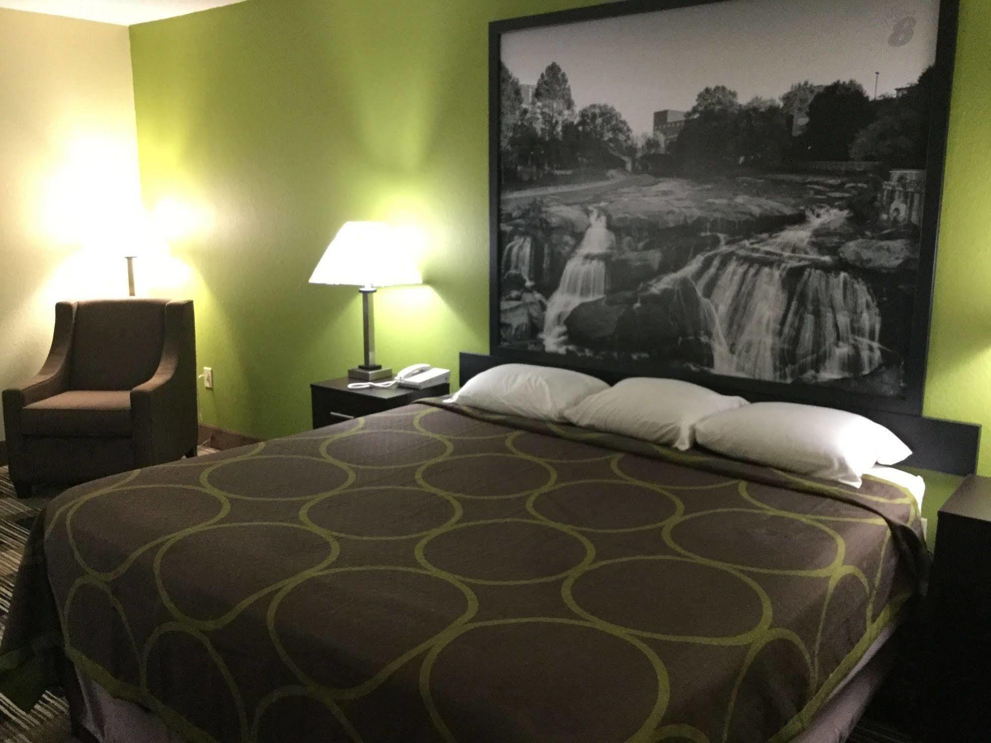 Super 8 By Wyndham Greer/Spartanburg Area Dış mekan fotoğraf