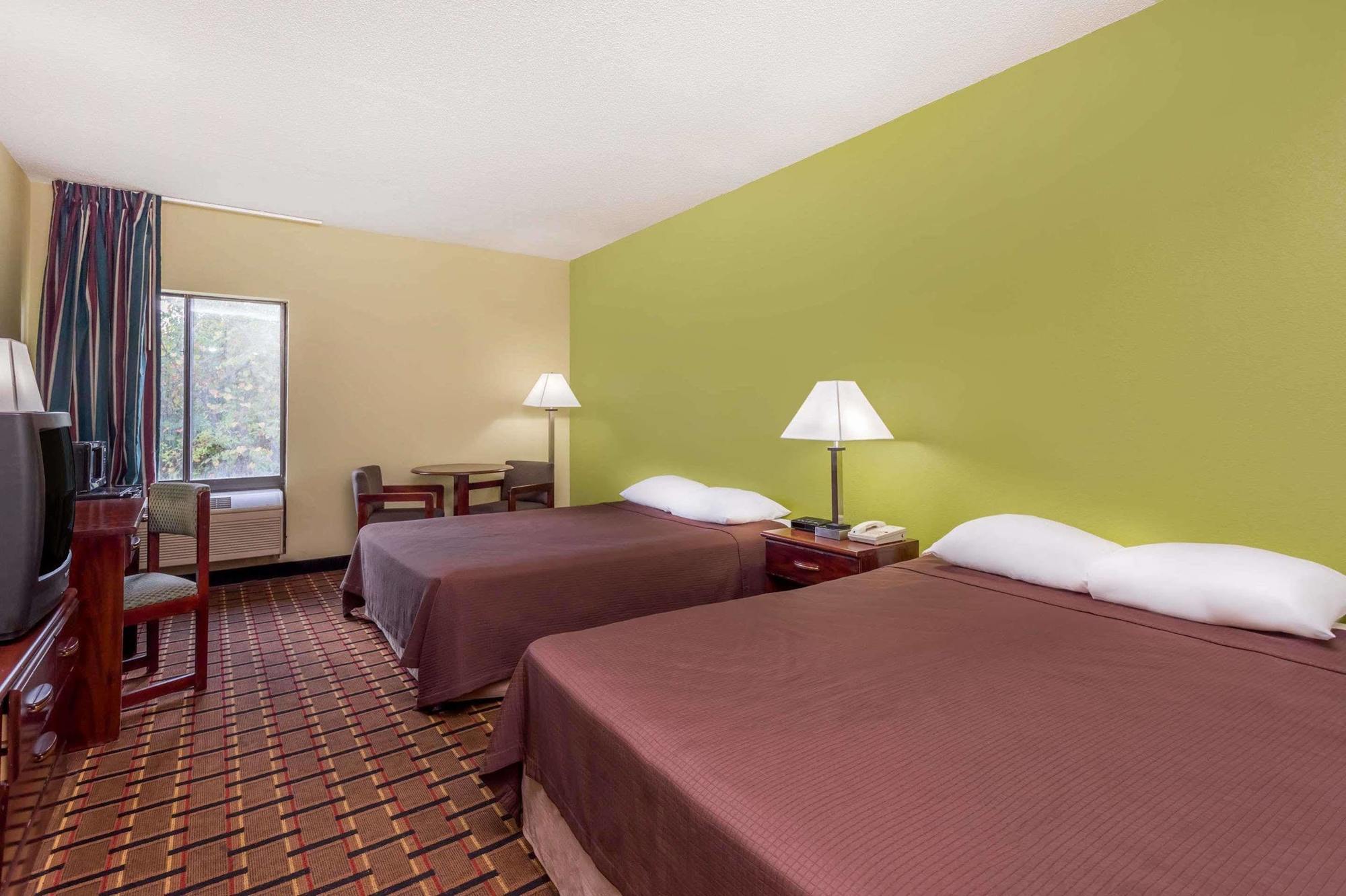 Super 8 By Wyndham Greer/Spartanburg Area Dış mekan fotoğraf